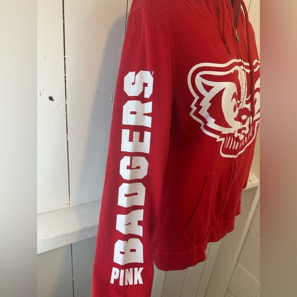 Victoria’s Secret Wisconsin Badgers Women’s  XS Zip-Up Hoodie Pink 5th & Ocean - Picture 7 of 10
